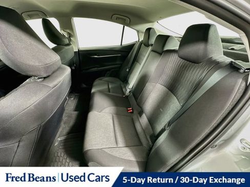 Used 2026 Toyota Camry LE AWD/4WD image 30