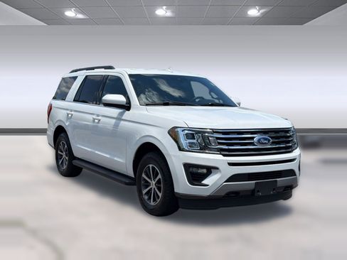 Used 2020 Ford Expedition XLT AWD/4WD image 7