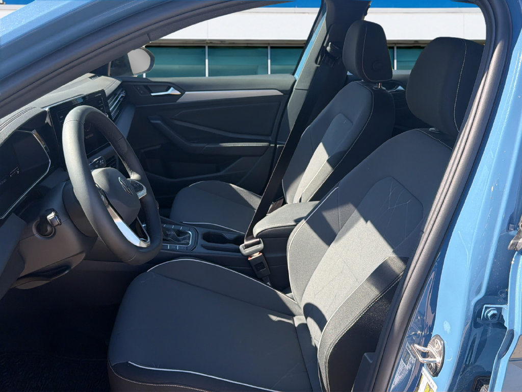 New 2027 Volkswagen Jetta Sport FWD image 9