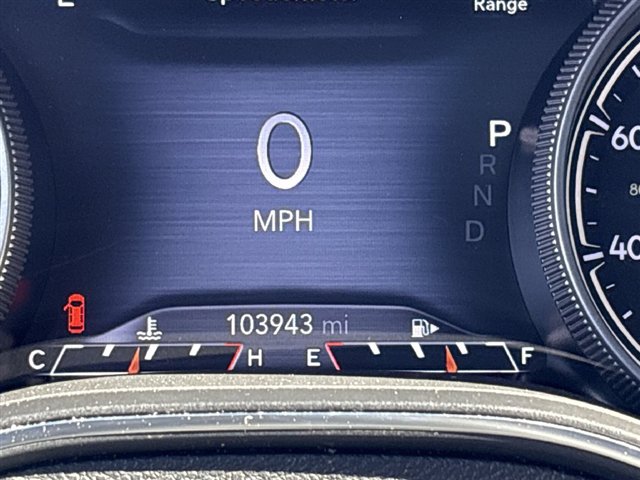 Used 2019 Jeep Cherokee Trailhawk w/ Comfort/Convenience Group AWD/4WD image 12