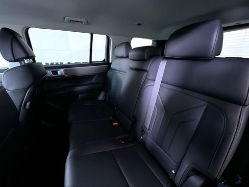 Used 2025 Hyundai Santa Fe XRT image 24