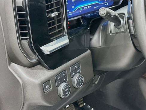 Used 2024 Chevrolet Silverado 1500 RST AWD/4WD image 10