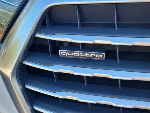 Used 2017 Audi Q7 3.0T Premium Plus image 5