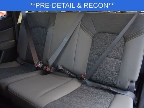 Certified 2024 Chevrolet Colorado ZR2 w/ Technology Package AWD/4WD image 17