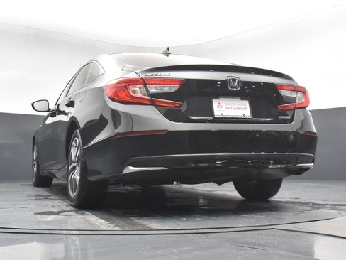 Used 2021 Honda Accord EX image 25