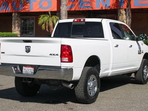 Used 2017 RAM 2500 SLT image 10