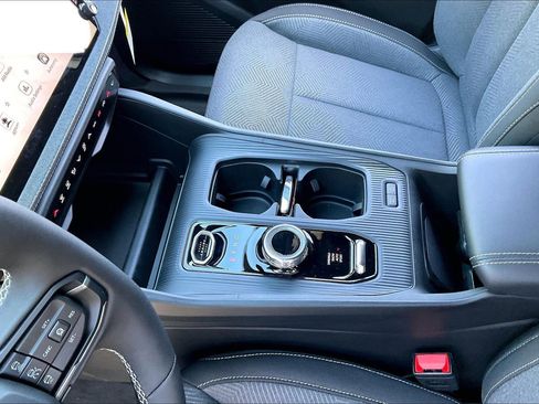 New 2026 Jeep Cherokee Laredo AWD/4WD image 8