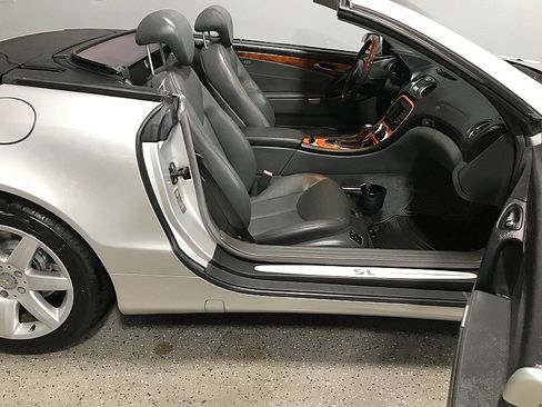 Used 2003 Mercedes-Benz SL 500 image 21