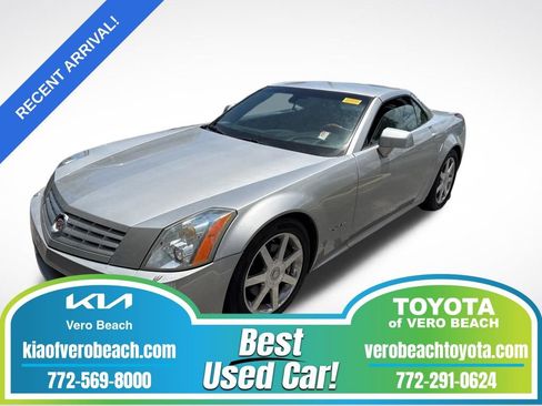 Used 2004 Cadillac XLR RWD image 1