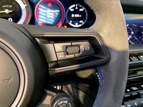 Certified 2022 Porsche 911 GT3 image 28