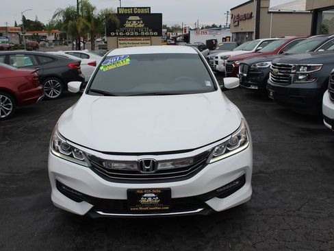 Used 2017 Honda Accord Sport Special Edition image 4