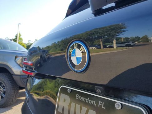 Used 2025 BMW X5 xDrive50e AWD/4WD image 6