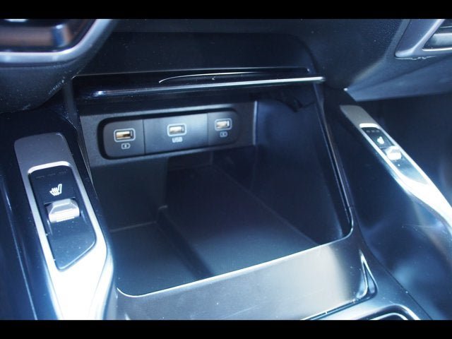 Used 2022 Kia Sorento S FWD image 30