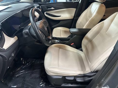 Used 2024 Buick Encore GX Sport Touring FWD image 16