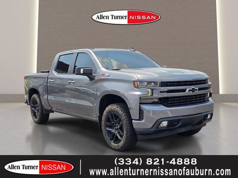 Used 2022 Chevrolet Silverado 1500 RST w/ LPO, Blackout Package AWD/4WD image 1