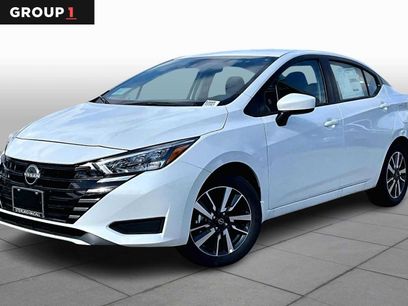 New 2025 Nissan Versa SV w/ Trunk Package