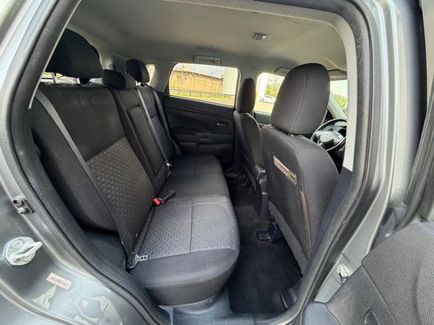 Used 2011 Mitsubishi Outlander Sport SE FWD image 14