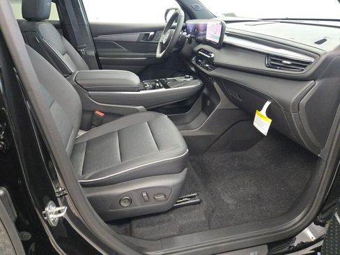 New 2026 Buick Enclave Sport Touring w/ Power Package image 7