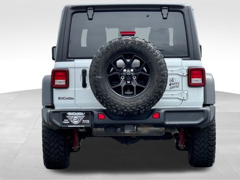 Used 2024 Jeep Wrangler Unlimited Sport AWD/4WD image 6