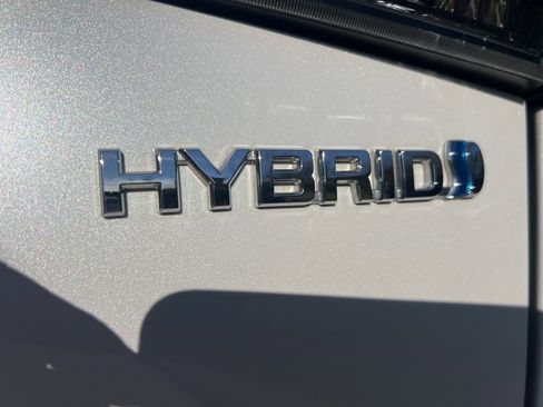 Used 2022 Toyota Highlander Bronze Edition image 21