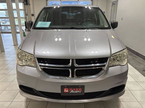 Used 2013 Dodge Grand Caravan SXT FWD image 6