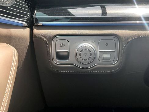 New 2026 Mercedes-Benz GLS 63 AMG 4MATIC image 14