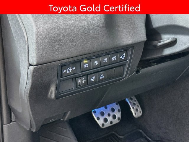 Used 2024 Toyota Sequoia SR5 AWD/4WD image 11