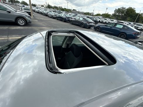 New 2025 Honda Accord SE image 14