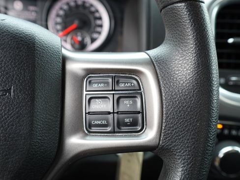 Used 2024 RAM 1500 Classic SLT image 22