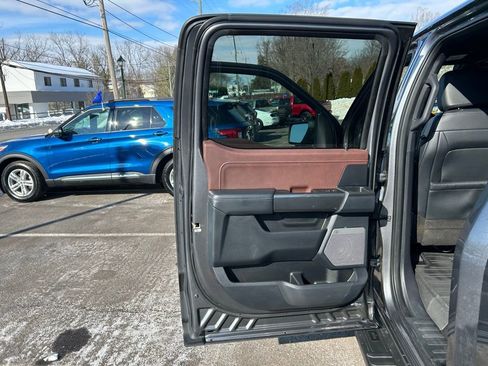 Certified 2022 Ford F150 Lariat image 19