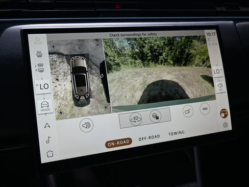 Used 2025 Land Rover Range Rover Long Wheelbase SE AWD/4WD image 23