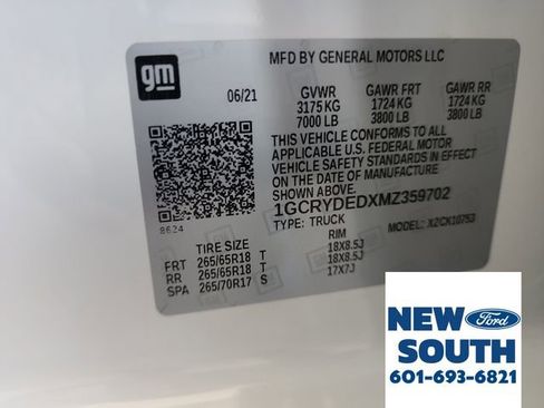 Used 2021 Chevrolet Silverado 1500 LT w/ Z71 Off-Road Package image 29