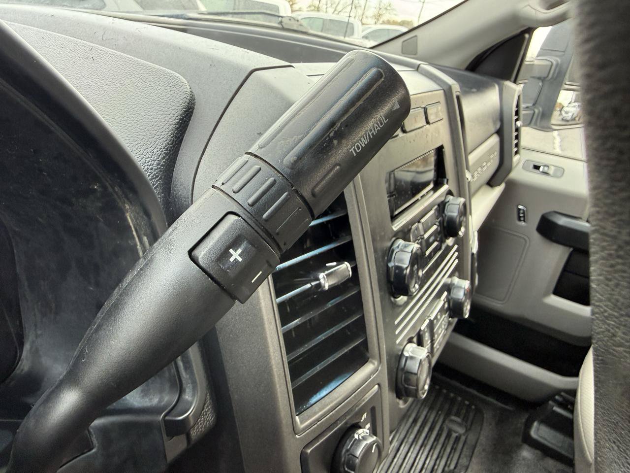 Used 2017 Ford F250 XL w/ Power Equipment Group AWD/4WD image 19