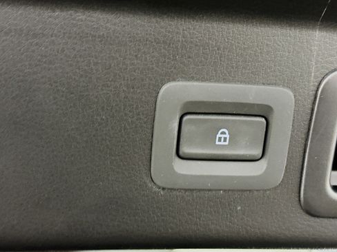 Used 2024 MAZDA CX-30 AWD 2.5 S w/ Preferred Package image 32