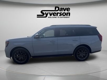 New 2026 Ford Expedition Platinum w/ Stealth Appearance Package