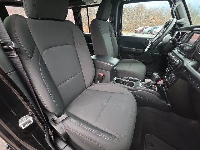 Used 2021 Jeep Wrangler Unlimited Sport AWD/4WD image 27