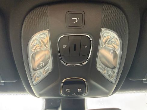 New 2026 Jeep Compass Limited image 27