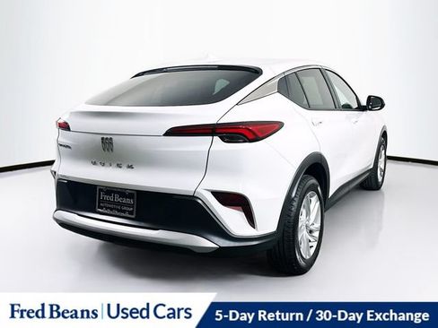 Used 2024 Buick Envista Preferred w/ Convenience II Package FWD image 11