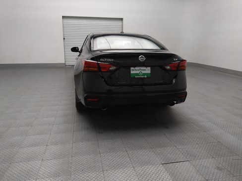 Used 2019 Nissan Altima 2.5 SV image 6