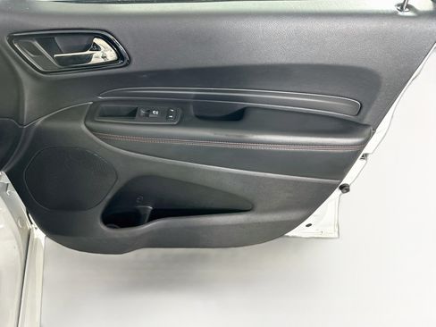 Used 2025 Dodge Durango GT RWD image 32