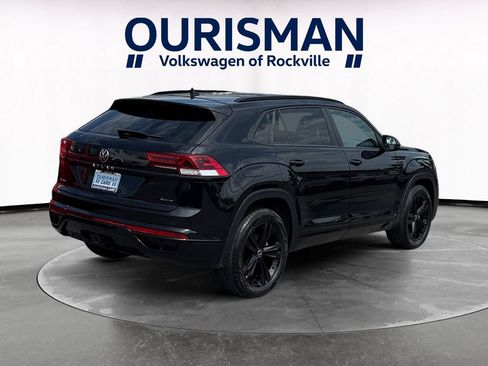 Used 2023 Volkswagen Atlas Cross Sport SEL R-Line AWD/4WD image 6