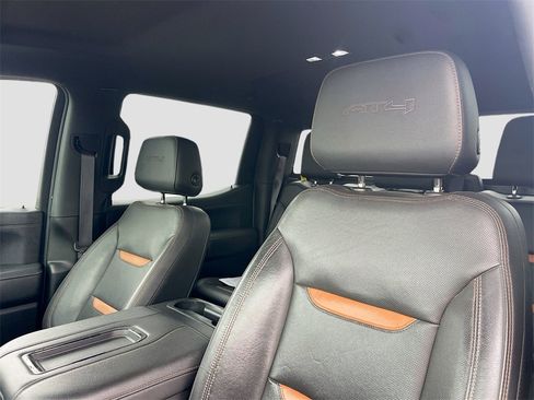 Used 2020 GMC Sierra 1500 AT4 w/ AT4 Premium Package image 12