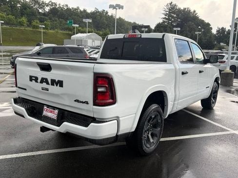 New 2026 RAM 1500 Big Horn AWD/4WD image 7