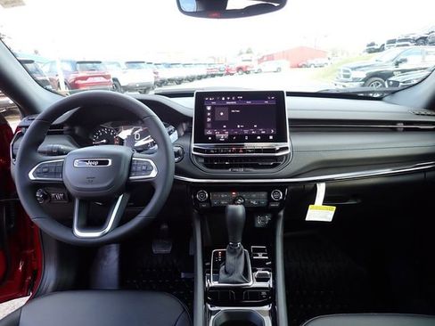 New 2026 Jeep Compass Limited image 14