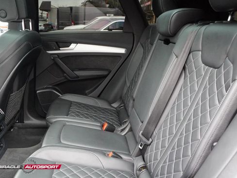 Used 2019 Audi SQ5 Premium Plus w/ Premium Plus Package image 25