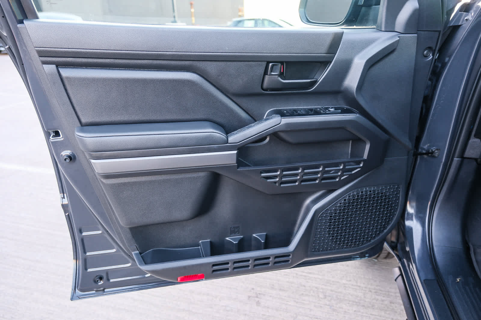 Certified 2025 Toyota Tacoma SR5 RWD image 24