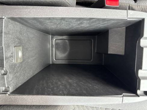 Used 2024 Chevrolet Equinox LT AWD/4WD image 29
