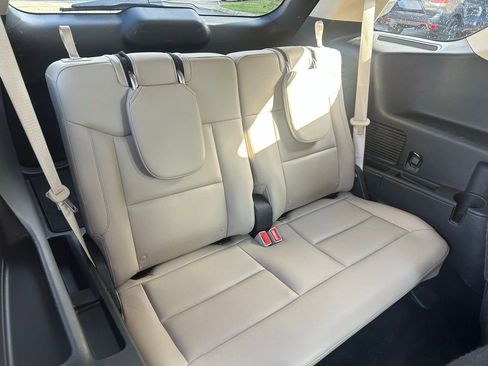 Used 2020 Ford Explorer XLT w/ Equipment Group 202A image 19