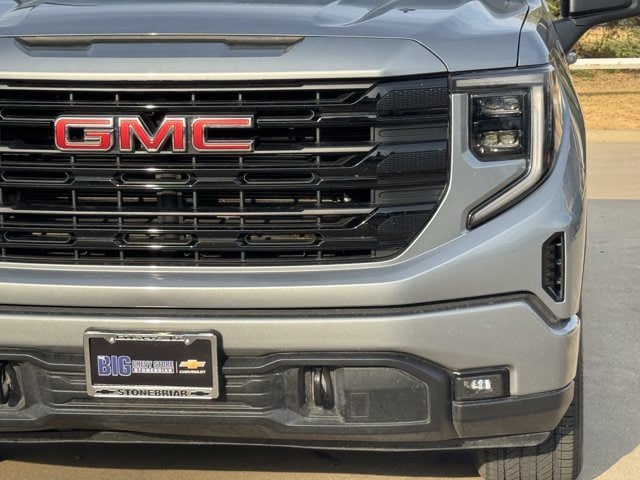 Used 2024 GMC Sierra 1500 Elevation RWD image 10