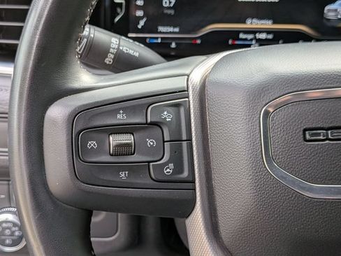Used 2023 GMC Yukon Denali AWD/4WD image 17